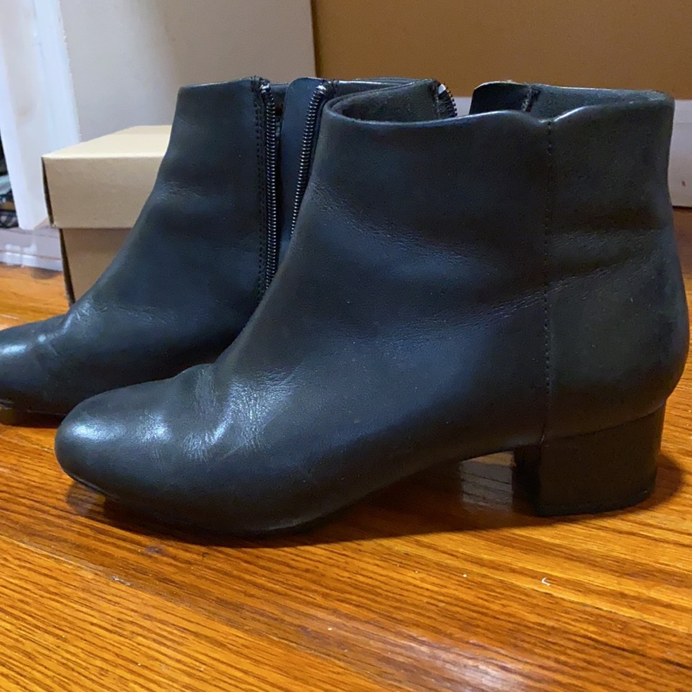 Clarks low heel black leather boot